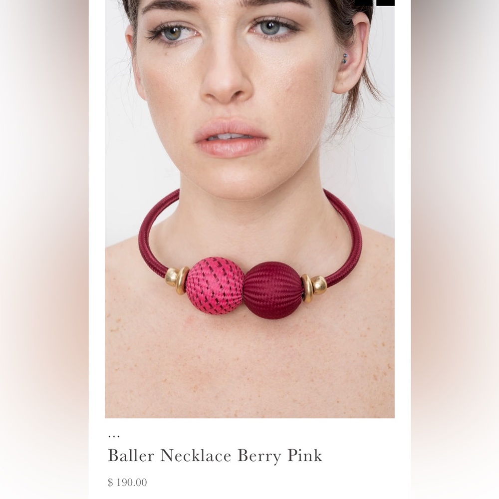 Leyla gans necklace